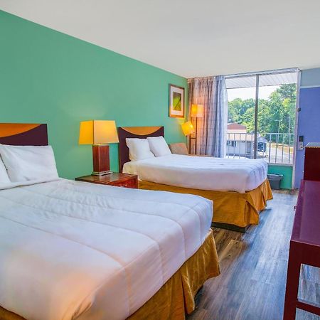 Oyo Inn קרנרסוויל מראה חיצוני תמונה